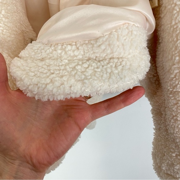 Blank NYC Sherpa Shacket Shirt Jacket Women Size Medium Cream Chunky BlankNYC - Picture 15 of 15